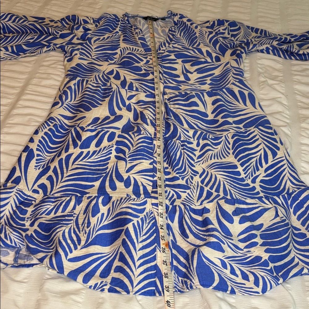 Mlle Gabrielle Vibrant Blue and White Patterned Tiered Midi Dress - Size large - Picture 9 of 12
